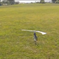 Das ist einer der Spielzeug-Hubschrauber © http://www.youtube.com/watch?v=ZTH9huiodVc